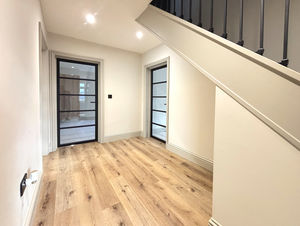 Photo 16- click for photo gallery